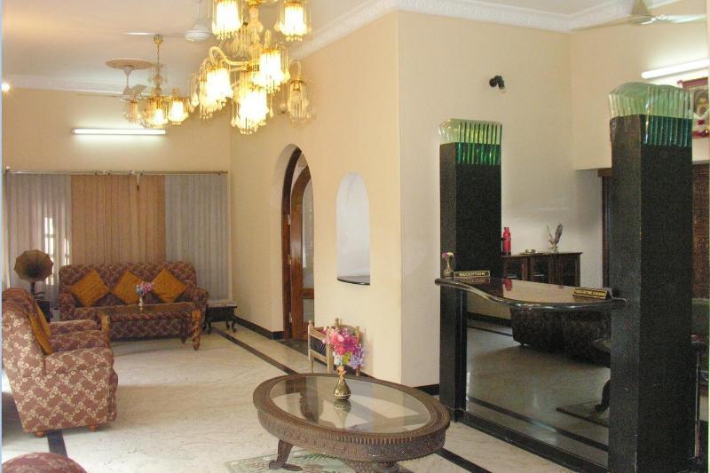 Oyo 9900 Hotel Pioneer Plaza Dzsódhpur Kültér fotó