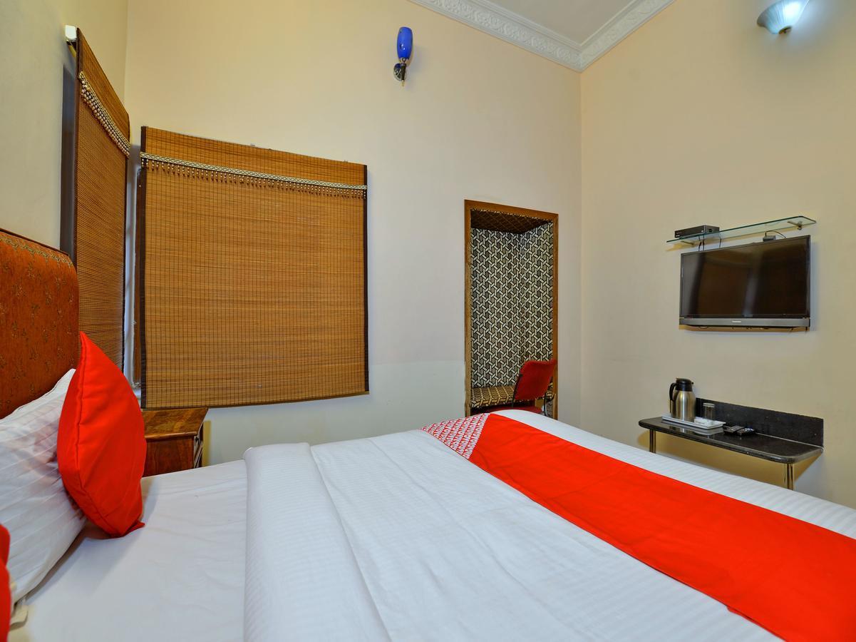 Oyo 9900 Hotel Pioneer Plaza Dzsódhpur Kültér fotó