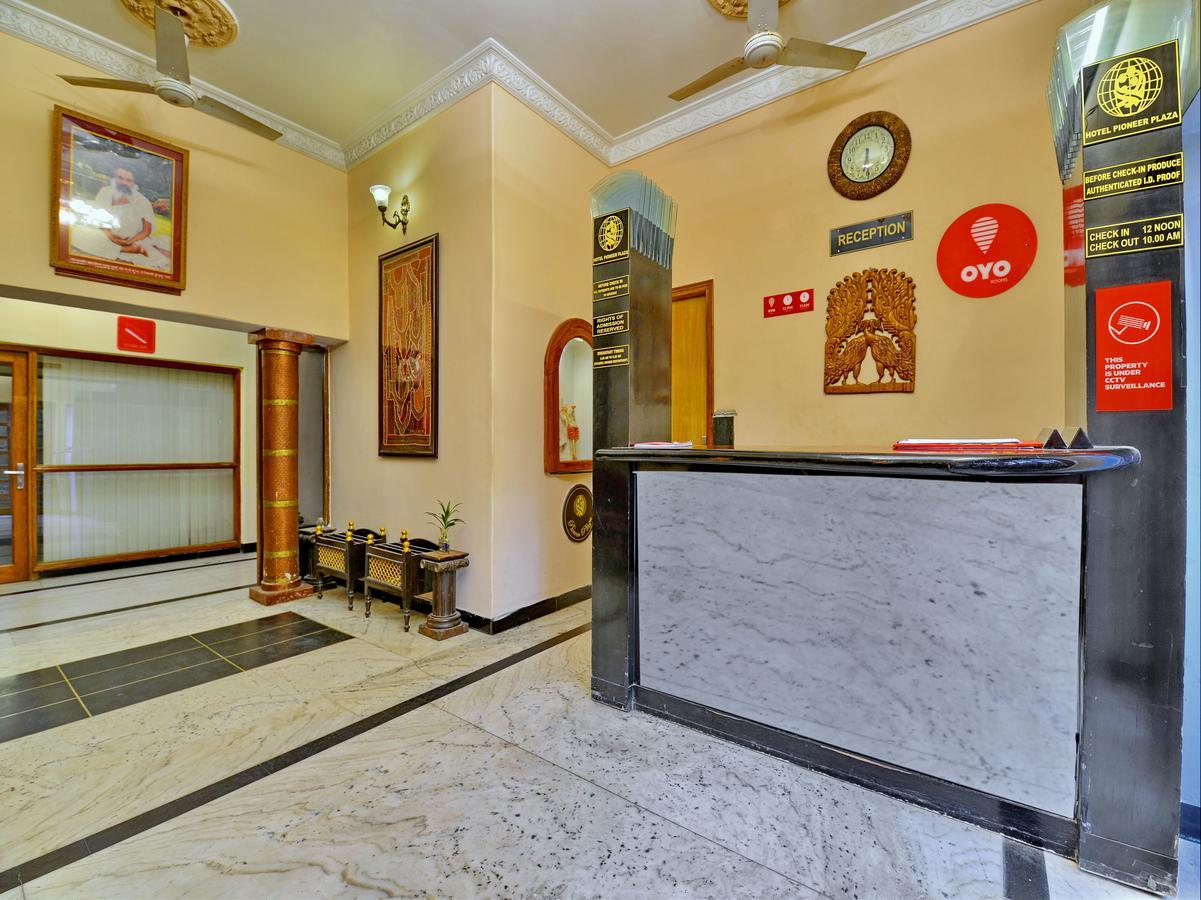 Oyo 9900 Hotel Pioneer Plaza Dzsódhpur Kültér fotó