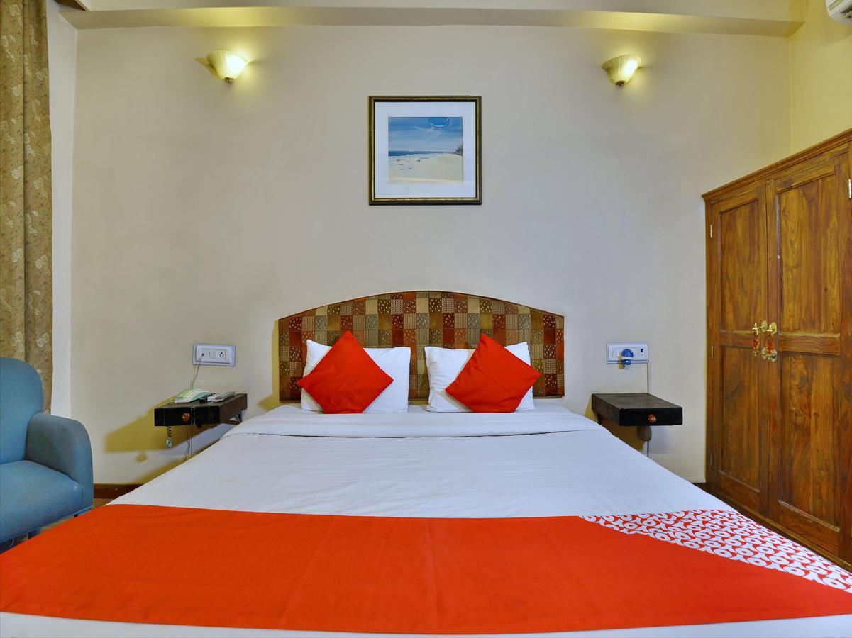 Oyo 9900 Hotel Pioneer Plaza Dzsódhpur Kültér fotó