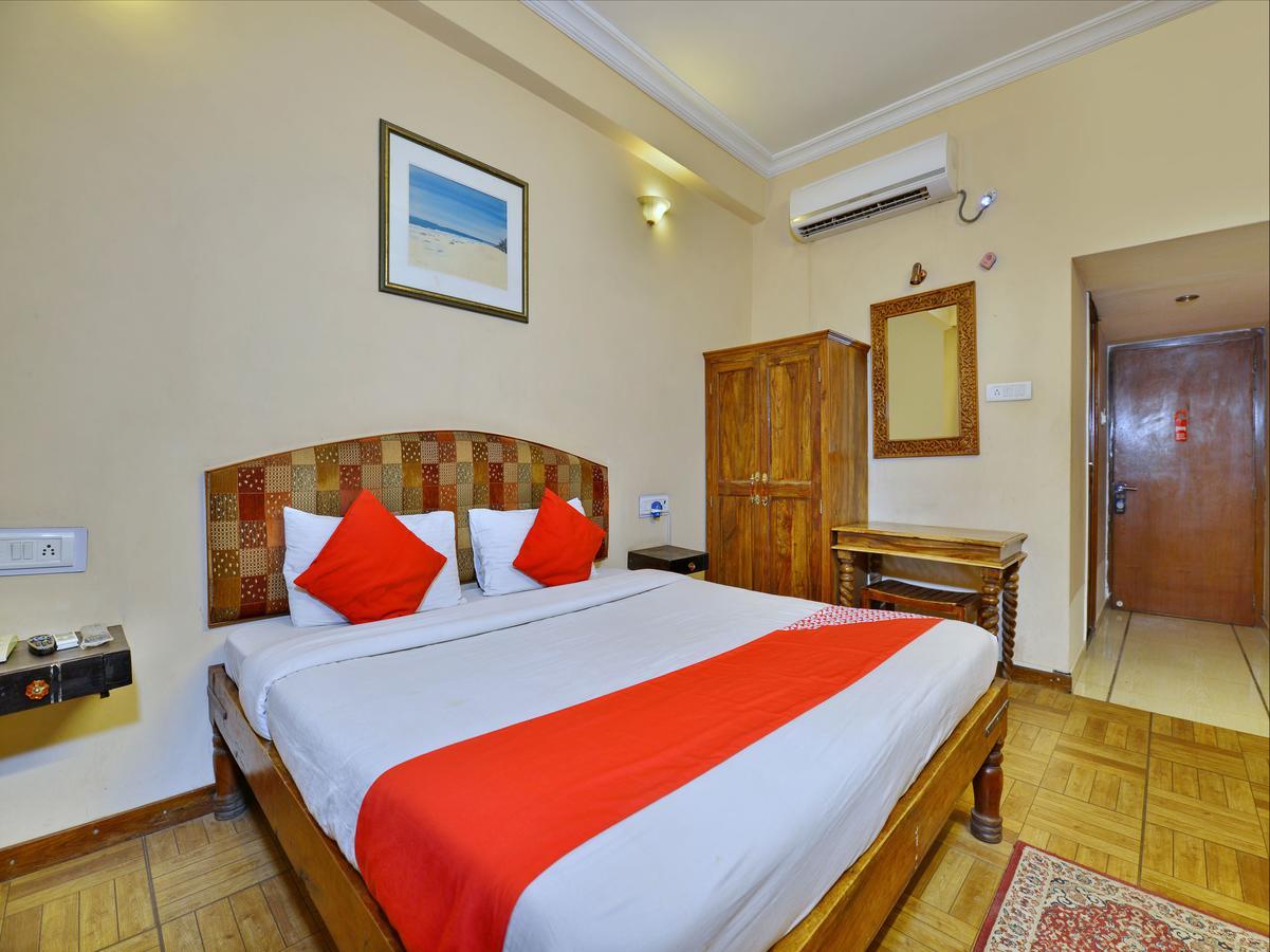 Oyo 9900 Hotel Pioneer Plaza Dzsódhpur Kültér fotó